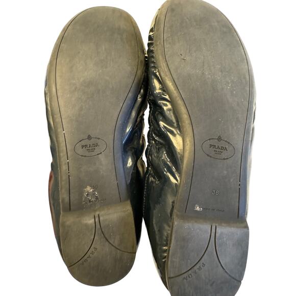 Prada Navy Blue Patent leather loafer Size 38 $450 WITH BOX - Picture 7 of 9